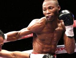 фото - Золани Тете красиво нокаутировал Батлера, оставив титул себе