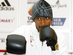 фото - Лоренцо Парра утомил Ансельмо Морено