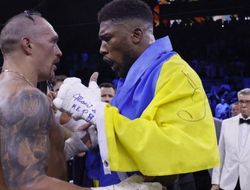 фото - Фьюри или Усик? Джошуа рассказал, за кого будет болеть в бою за абсолюта