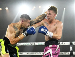 фото - Михайлович проиграл на разогреве у Цзю, в Германии определяли абсолюта 