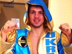 фото - Хитров гоняет по трассе на «руковелосипеде»: видео