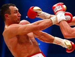 фото - Тайсон нокаутирует Кличко в 10-м раунде — отец чемпиона