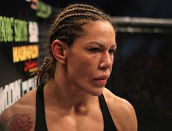 фото - «Киборг» Жустино – Ронде Раузи: «Давно бы уже подралась со мной, Карано или Мэйуэзером»