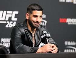 фото - Илия Топурия против Эдсона Барбозы: UFC, октябрь