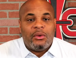 фото - Если Перейра побьёт Анкалаева… Мнение Кормье