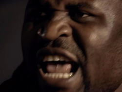 фото - «Предложили 20 миллионов». У Нганну отпал ещё один вариант — хотел не только денег