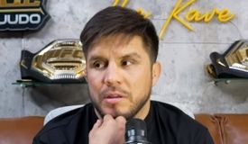 Сехудо считает, что он выше Нурмагомедова в списке величайших во все времена Сехудо считает, что он выше Нурмагомедова в списке величайших во все времена