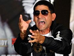 фото - Тренер Дэнни Гарсиа: «Мы поставим Эрика Моралеса на колени»