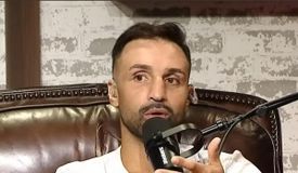 Канело был травмирован до боя с Кроуфордом? Мнения американских экспертов