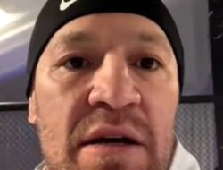 фото - Макгрегор объяснил, почему Холлоуэй и Оливейра не должны драться за пояс BMF