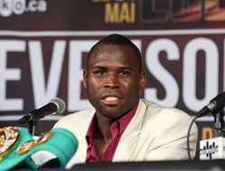 фото - Адонис Стивенсон не хочет боя с Альваресом, предпочитает объединить титулы