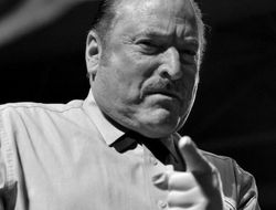 фото - Отошёл в мир иной культовый рефери Стив Смогер