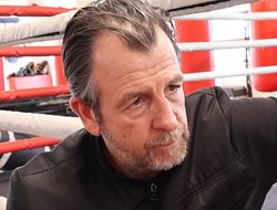 фото - «Пинок по яйцам». Тренер о бое Усик – Верхувен