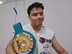 фото - Мартинес нокаутировал Ангуло: видео