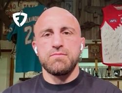 фото - Волкановски назвал следующего соперника. Уже известно, когда бой