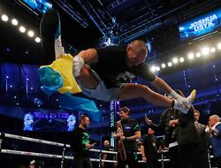 фото - Усик сделает лимит крузервейта ради боя с Канело — менеджер украинца