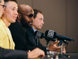 фото - Теперь в команде нет всей той фальши — Геннадий Головкин сравнил Бэнкса и Санчеса