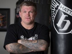 фото - Я не смог, Оскар не смог, Канело не смог — Рикки Хэттон о Мэйуэзер-Макгрегор