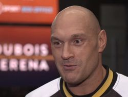 фото - Фьюри хочет провести 20 боёв по всему миру с местными мужиками в 2023 году