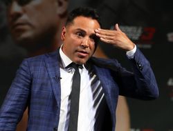 фото - Оскар Де Ла Хойя против боёв ютуберов: Это разрушает бокс