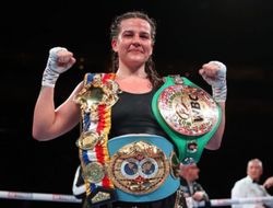 фото - Обновился женский «паунд» от The Ring. Кэмерон обогнала легендарную Брэкхус