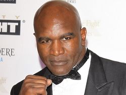 фото - Холифилд — о том, чего не хватает наследию Мэйуэзера