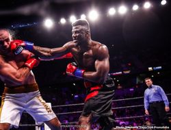 фото - Новости ESPN: Аджагба ушёл к Аруму, Фрэмптон остался без соперника