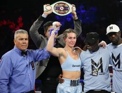 фото - Микаэла Майер уверенно побила Хелен Джозеф