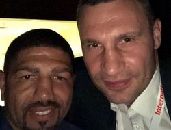 фото - Я бы поставил деньги на Головкина в реванше с Канело: прогноз бойца из Зала славы бокса