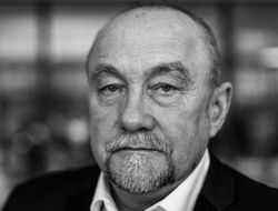 фото - В Польше при пожаре погиб тренер Анджей Гмитрук: причина смерти — не в огне