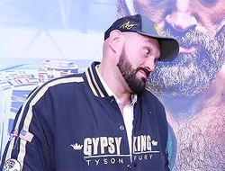 фото - «Разобью Усику голову, когда он вернётся!» Тайсон Фьюри ответил Александру