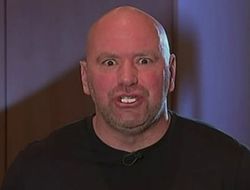 фото - Дэйна Уайт сострил, ответив Де Ла Хойе