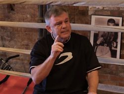 фото - «Ожидайте ограбления». Правдоруб Тедди Атлас — о бое Джошуа–Усик