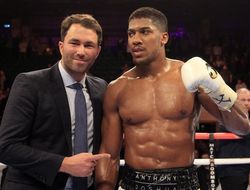 фото - Промоутер: Джошуа сможет драться с Хэем или Фьюри уже летом