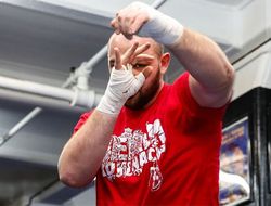 фото - Ковнацки рассказал о подозрительном предложении от Энтони Джошуа