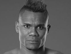 фото - Элейдер Альварес: Теперь уже очевидно, что Стивенсон меня боится