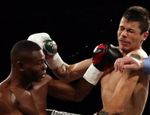 У Гильермо Ригондо забрали победу нокаутом над Мойсесом Флоресом