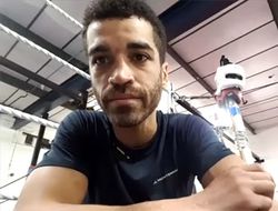 фото - Провёл 2 боя с Ломаченко всего за 800 фунтов — британский проспект