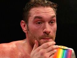 фото - Тайсон Фьюри: «Я бы вышел драться и с двумя сломанными руками!»