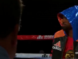 фото - Вот это камбэк! Экс-чемпион Херринг снёс Молину в стартовом раунде: видео