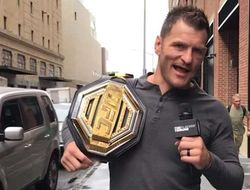 фото - Стипе Миочич разочарован UFC, хочет трилогию с Нганну, не против боя с Джонсом