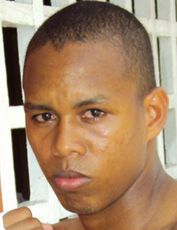 Ануар Салас