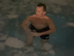 фото - Чисора в зоопарке, Сен-Пьер стал пассажиром Титаника, Митрофанов и «Три поросёнка» — соцсети 