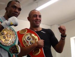 фото - Старики-разбойники: «Король» Солиман уступил «Скорпиону» Бике