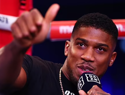 фото - Энтони Джошуа оценил свои шансы против элиты UFC