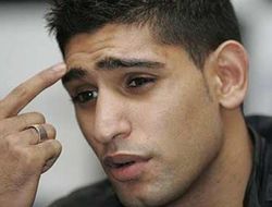 фото - С миру по нитке: У Ивана Дычко и Амира Хана определились с соперниками