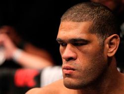 фото - (ММА) Антонио Силва: «Если бы мог выбирать, провел бы реванш с Веласкесом»
