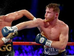 фото - Зачем 40-летнему Головкину бой с Канело? Тренер Спенса на стороне мексиканца