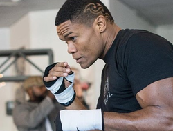 фото - Дмитрий Сухотский отправится в Канаду к Элейдеру Альваресу?