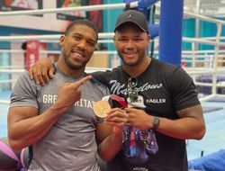 фото - Кларк ушёл к Джошуа, Эстрада и Гонсалес с новой датой, Сепеда стал ОП